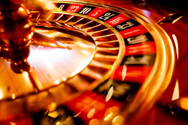 Platform bonusqq menyediakan live casino dan sportsbook